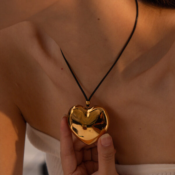 Collar corazon grande oro18k - Imagen 3